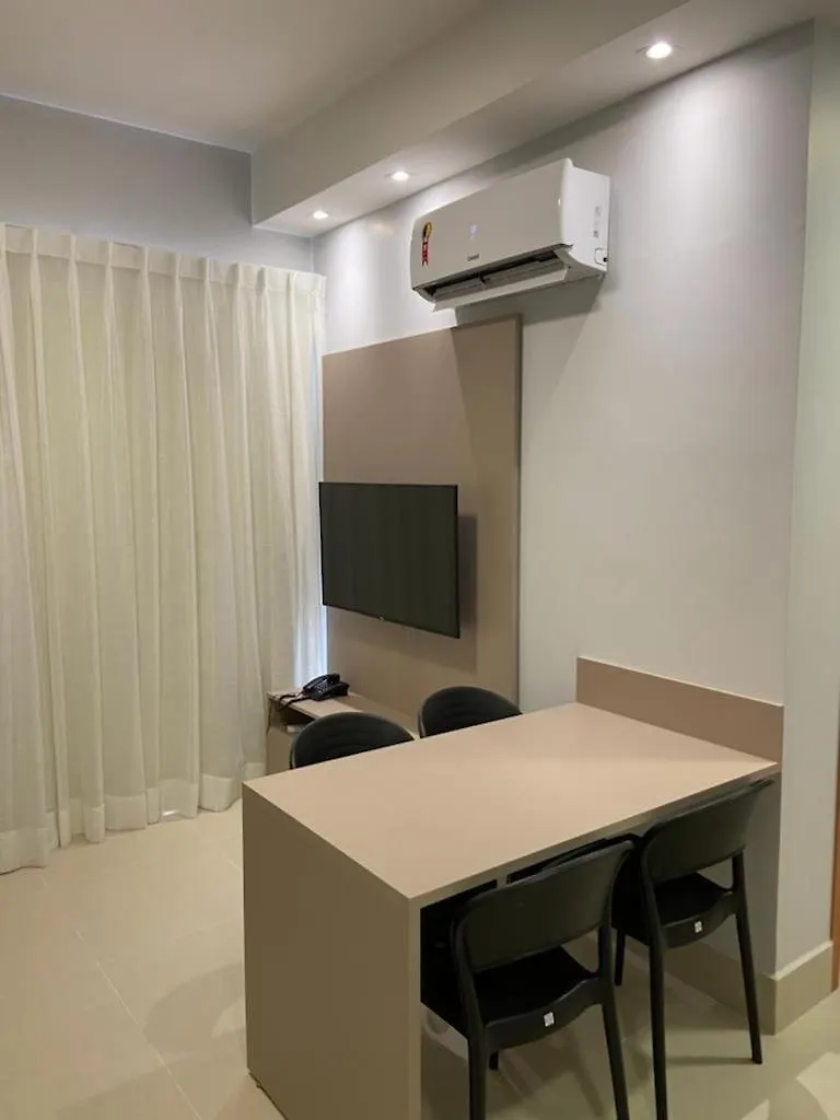 Отель Lagoa Eco Towers Resort Калдас-Новас
